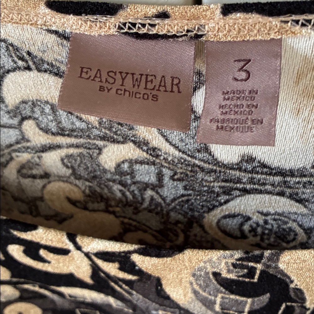 Chico’s Easywear sz 3 Black and Gold Patterned Women's Top euc - Picture 3 of 4